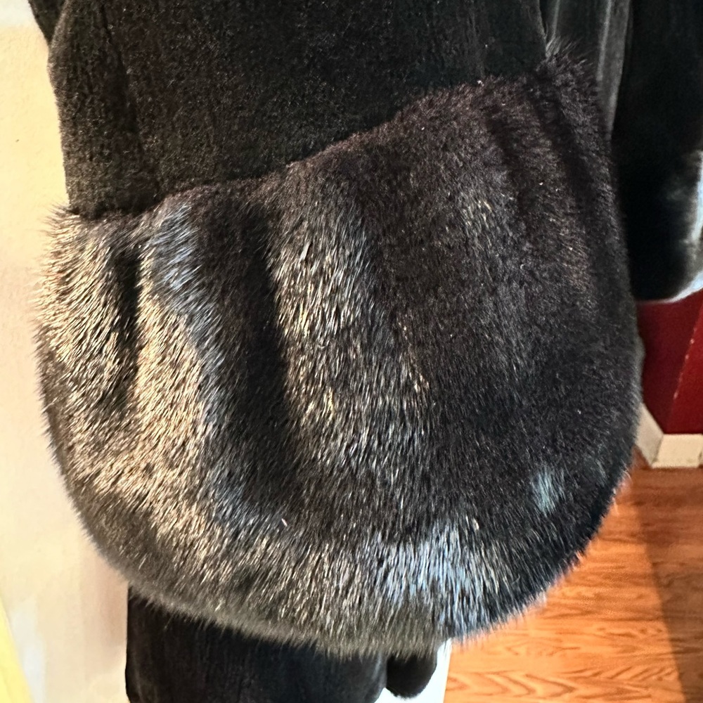 Mink Jacket – Sheared Mink Fur / Mink Collar Cuffs - Picture 3 of 5